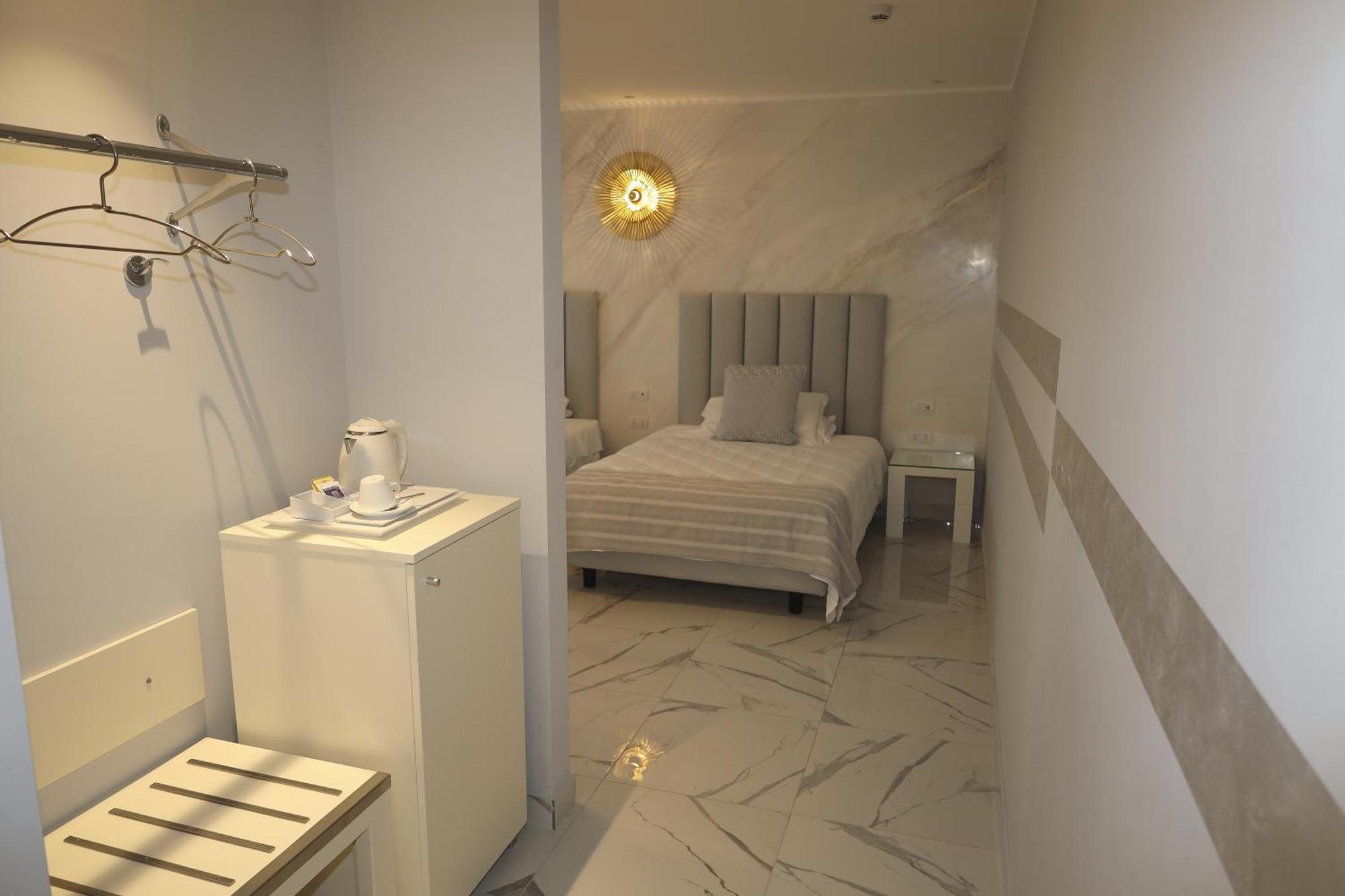 One Hotel&restaurant 4*